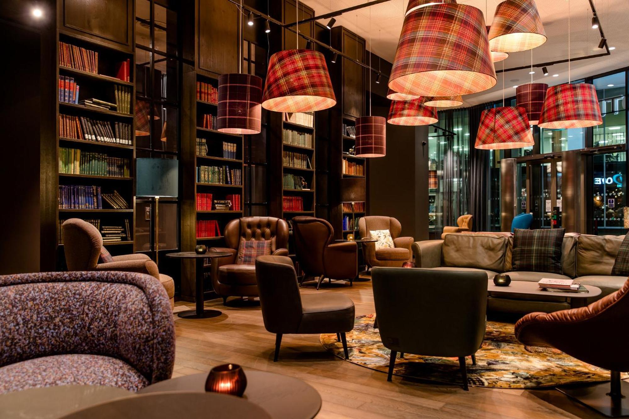 Motel One Manchester-St. Peter'S Square Екстериор снимка